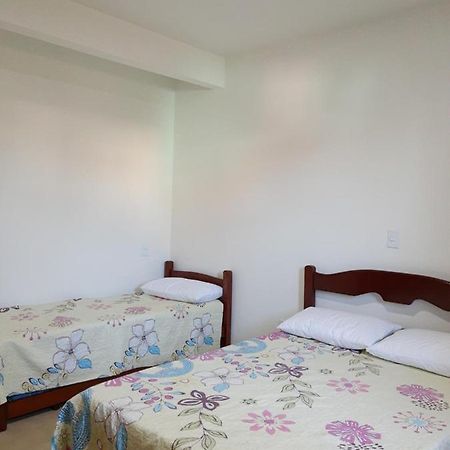 Vila Stoltz II Appartement Ubatuba Buitenkant foto